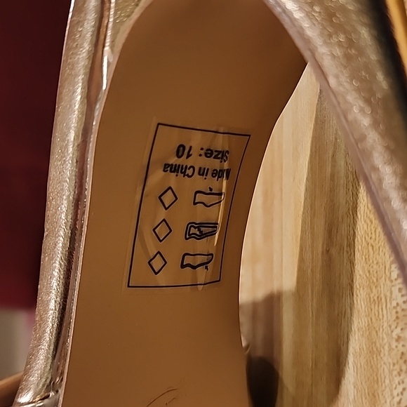 Shoe Republic LA Rose Gold High Heels (New without Tags) - Picture 9 of 9